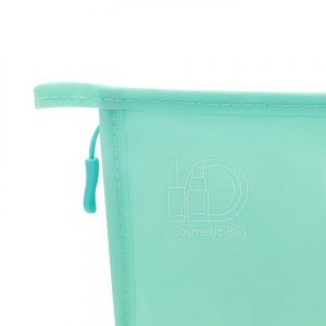 COSMETIQUERA LORA personalizada